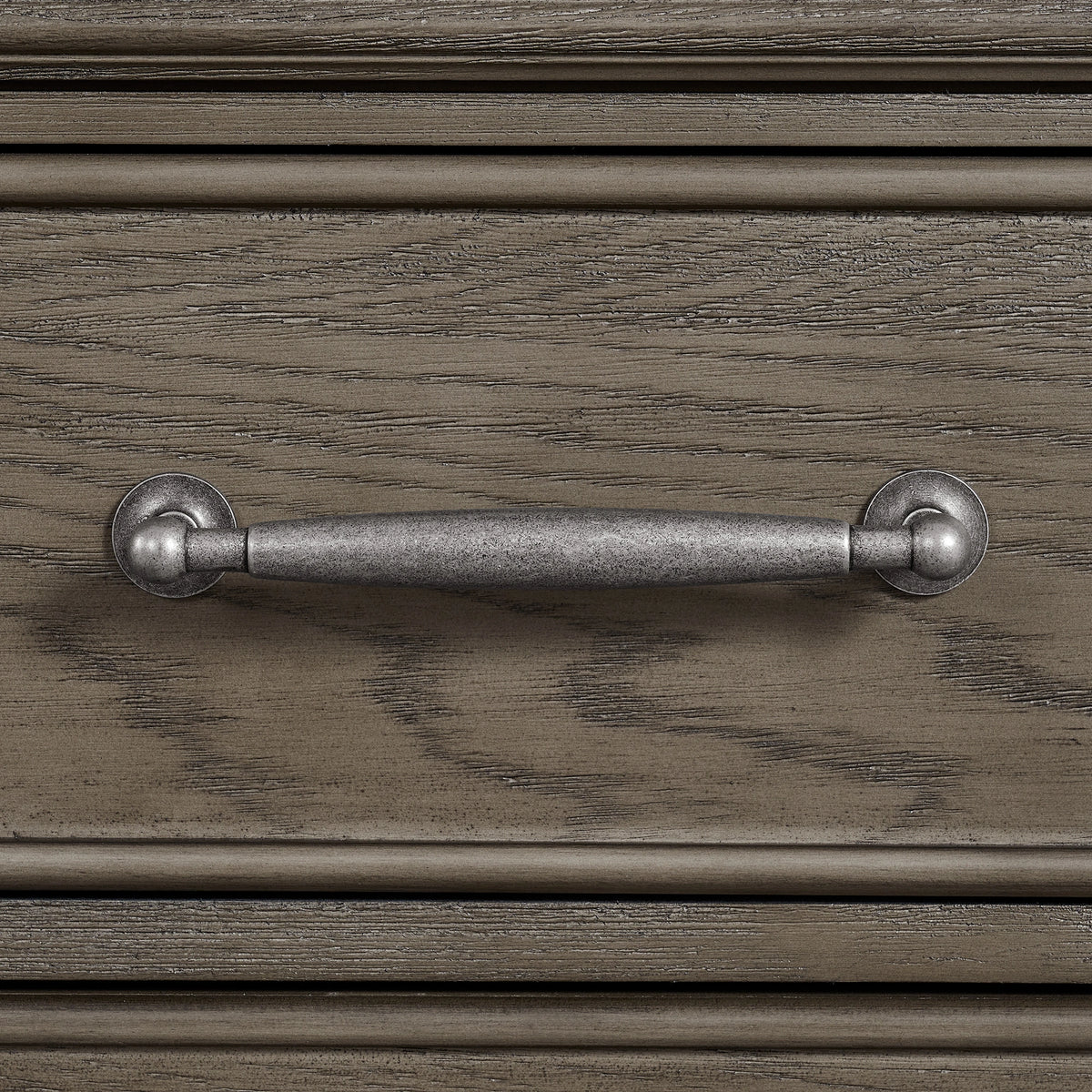 Kings Court 1 Door and 7-Drawer Chest