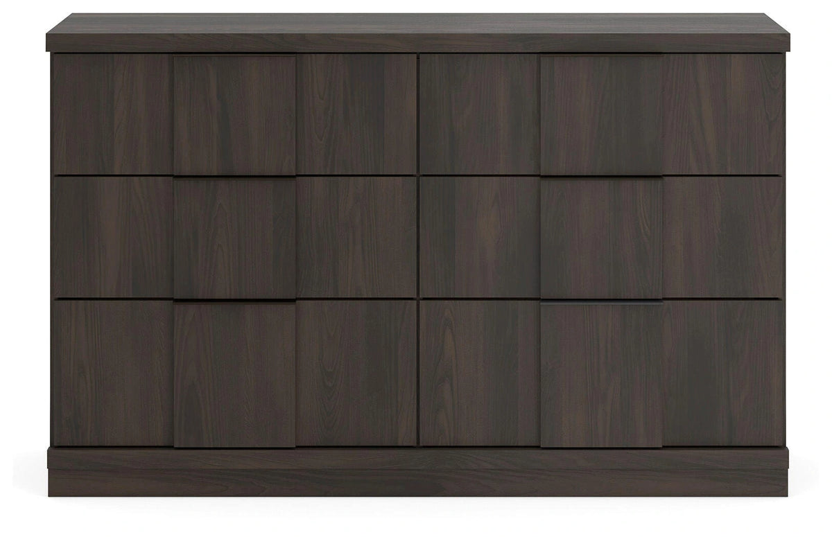 Shaehartin Dresser