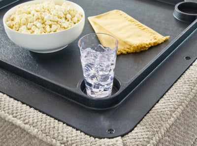 Calnita Living Room Set - Jack’s Furniture and More (Laredo, TX)