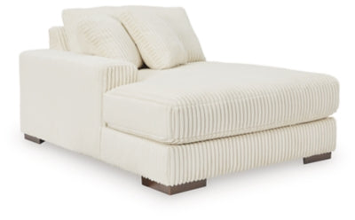 Lindyn Sectional with Chaise - Jack’s Furniture and More (Laredo, TX)