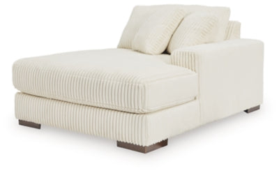 Lindyn Sectional with Chaise - Jack’s Furniture and More (Laredo, TX)
