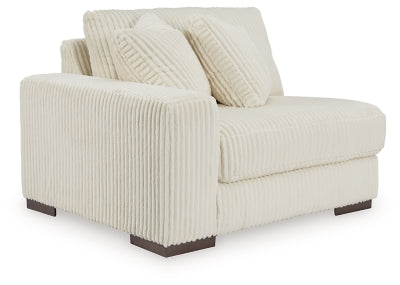 Lindyn Sectional with Chaise - Jack’s Furniture and More (Laredo, TX)