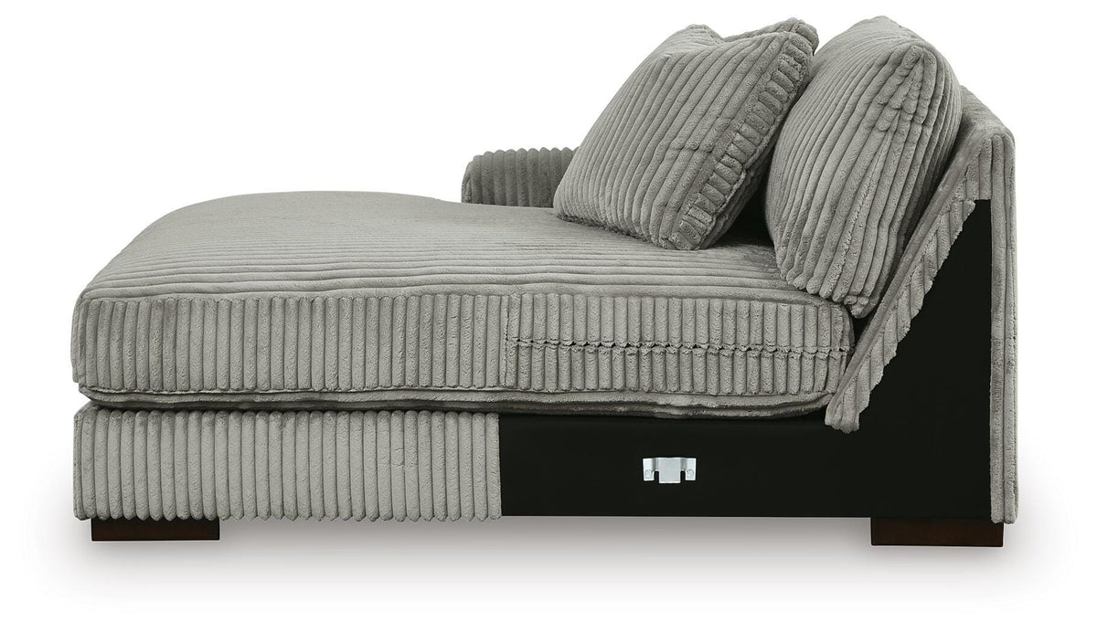 Lindyn Sectional with Double Chaise