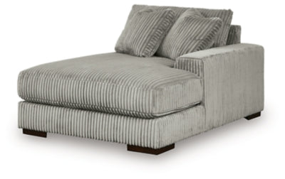Lindyn Sectional with Chaise - Jack’s Furniture and More (Laredo, TX)