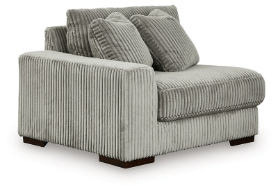 Lindyn Sectional with Chaise - Jack’s Furniture and More (Laredo, TX)