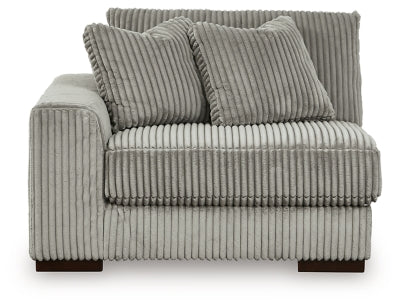 Lindyn Sectional with Chaise - Jack’s Furniture and More (Laredo, TX)