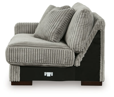 Lindyn Sectional with Chaise - Jack’s Furniture and More (Laredo, TX)