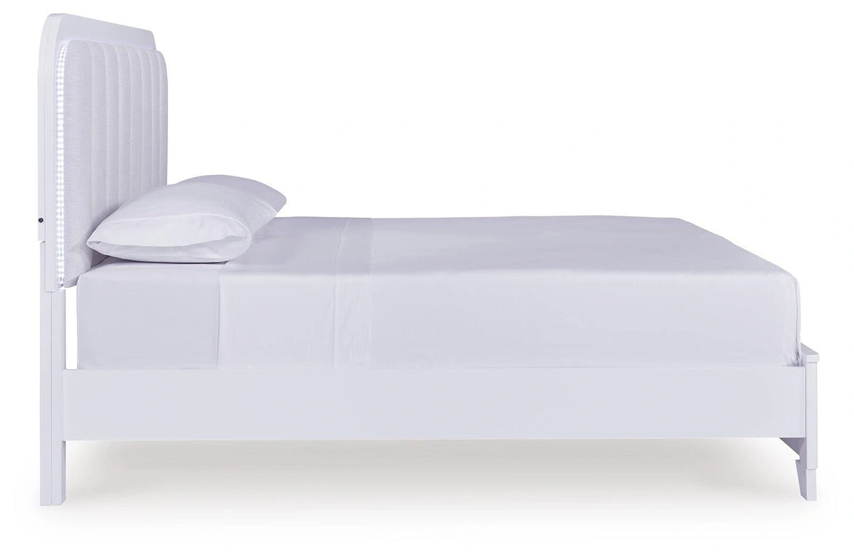 Jarlee Upholstered Bed