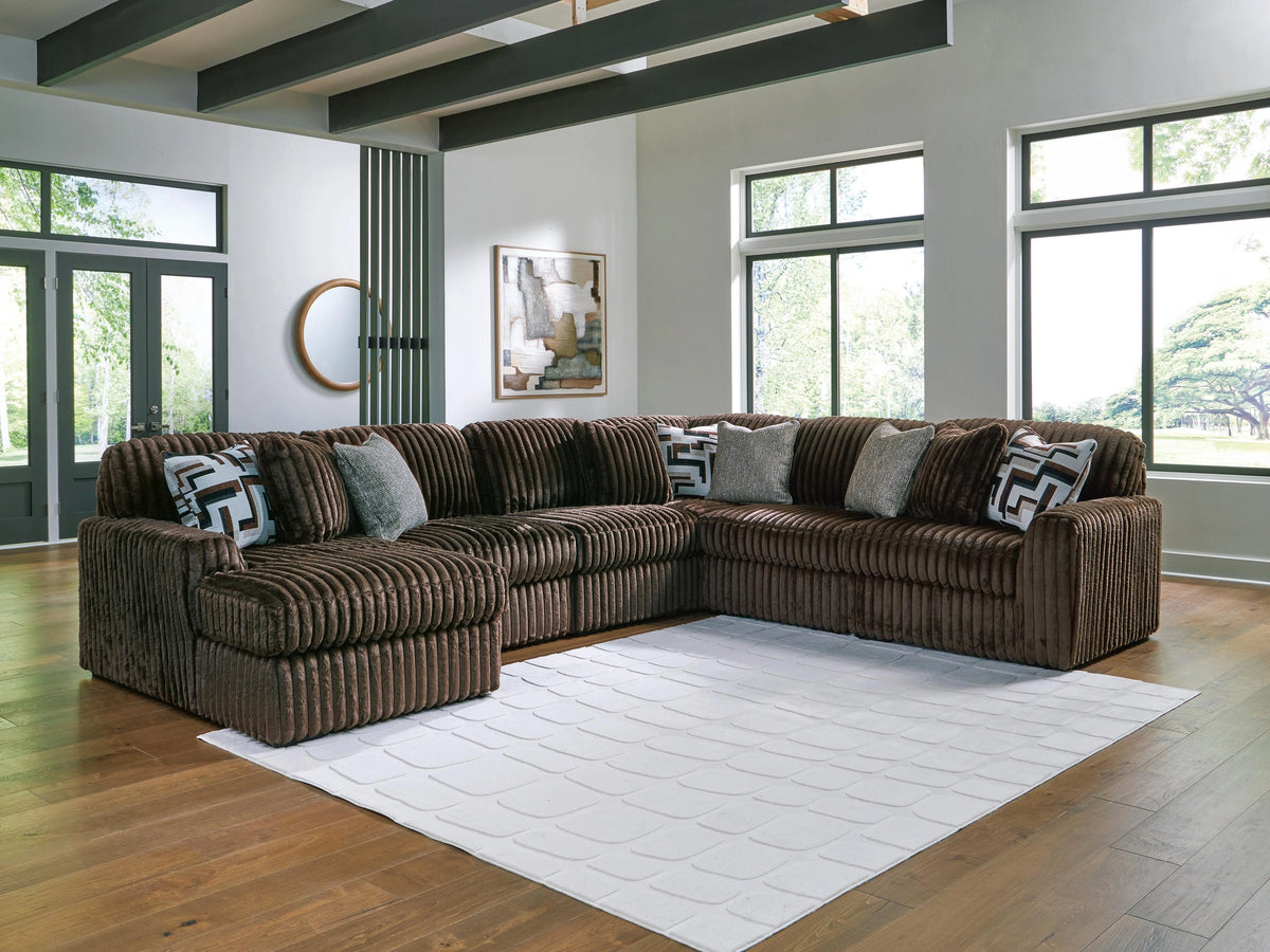 Midnight-Madness Sectional with Chaise