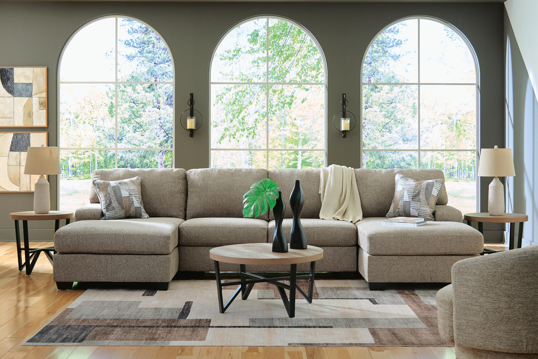 Newellen Sectional with Chaise - Jack’s Furniture and More (Laredo, TX)