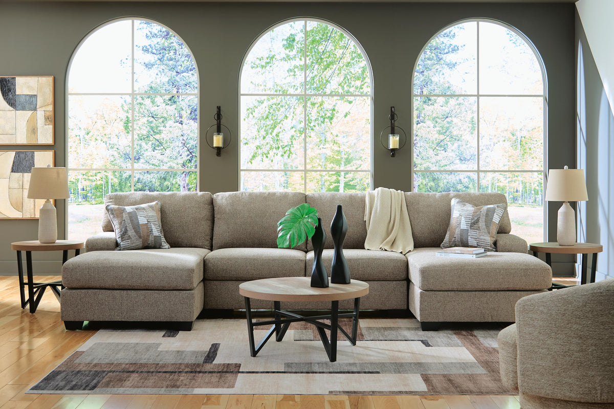 Newellen Sectional with Chaise - Jack’s Furniture and More (Laredo, TX)