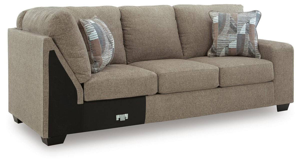 Newellen Sectional with Chaise - Jack’s Furniture and More (Laredo, TX)