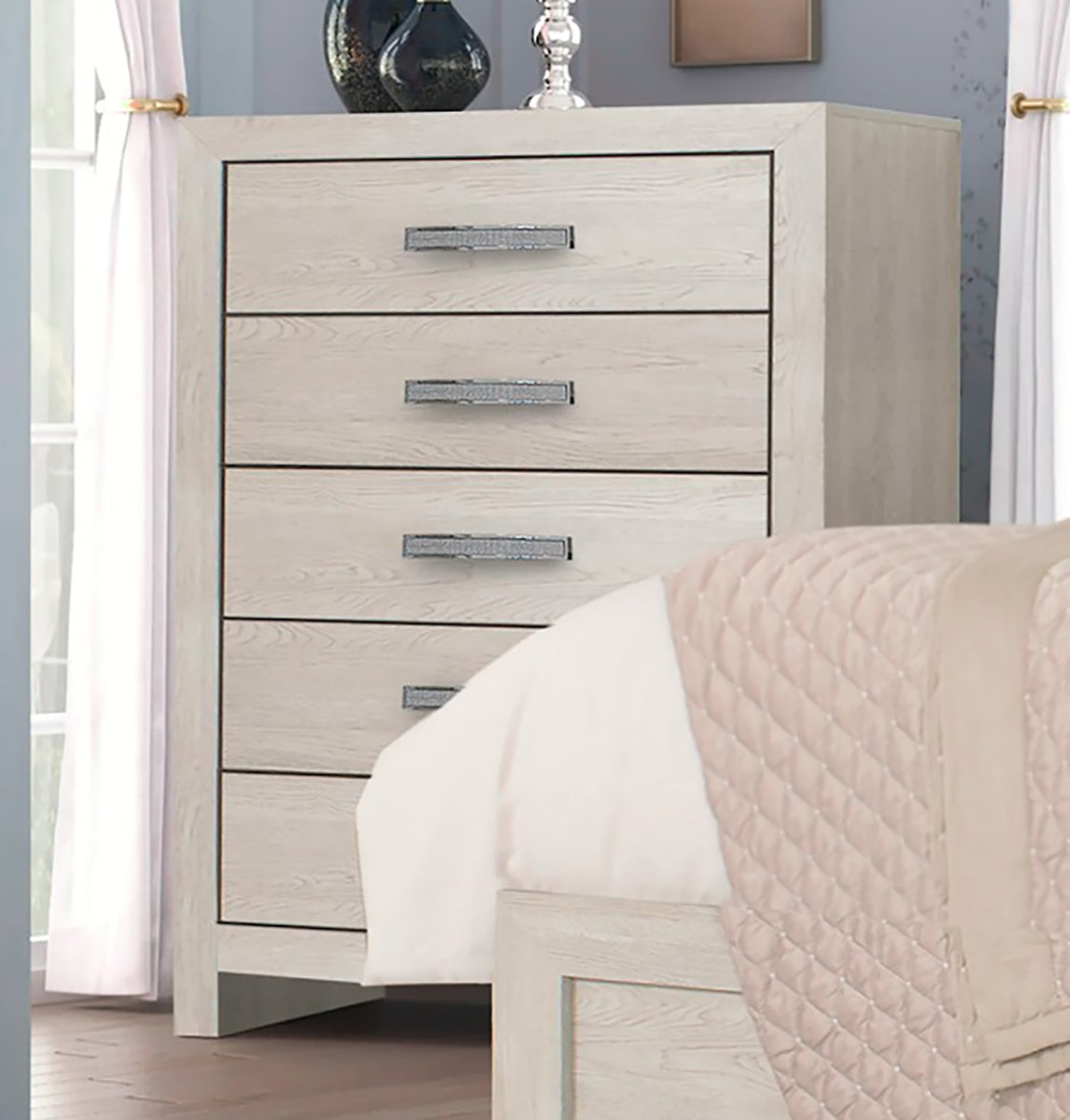 Jaylen 5 Drawer Chest in Gray - Jack’s Furniture and More (Laredo, TX)