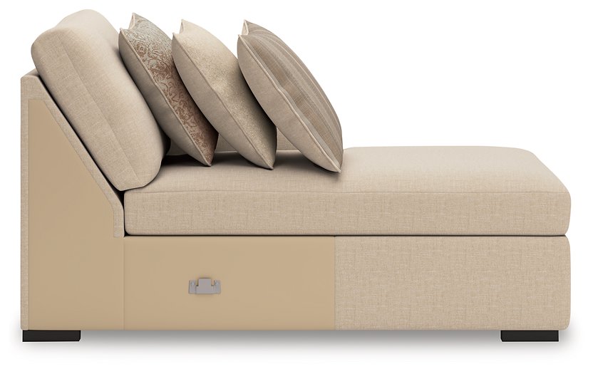 LadyMae Sectional with Chaise - Jack’s Furniture and More (Laredo, TX)