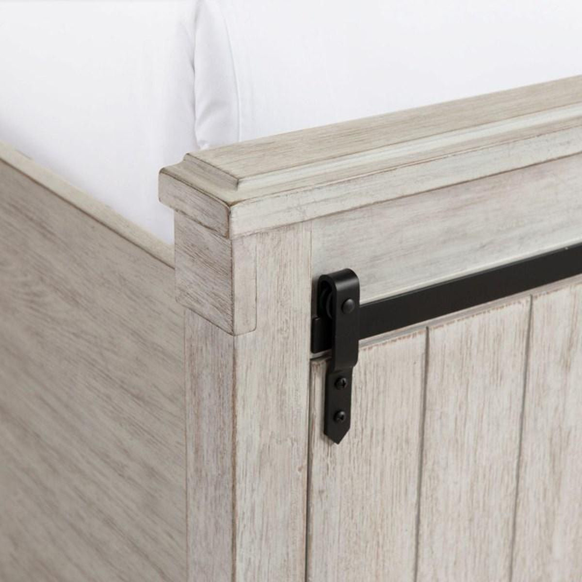 Scott Queen Platform Storage Bed in White - Jack’s Furniture and More (Laredo, TX)