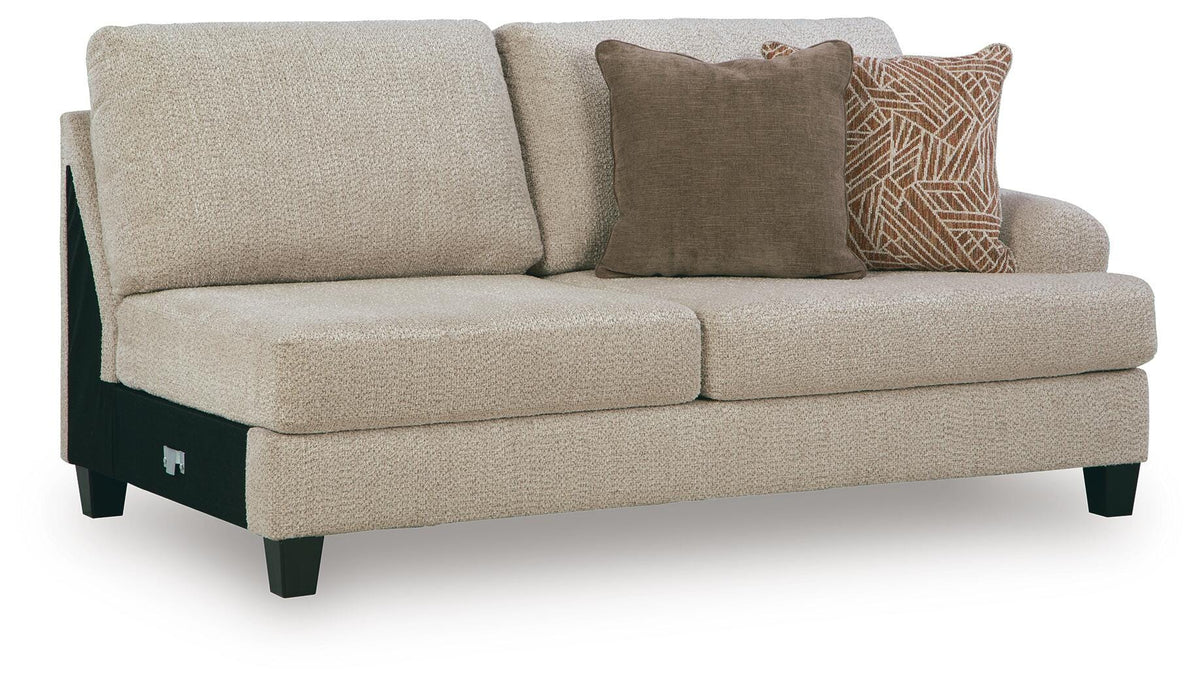 Steelwater Retreat Sectional with Chaise - Jack’s Furniture and More (Laredo, TX)