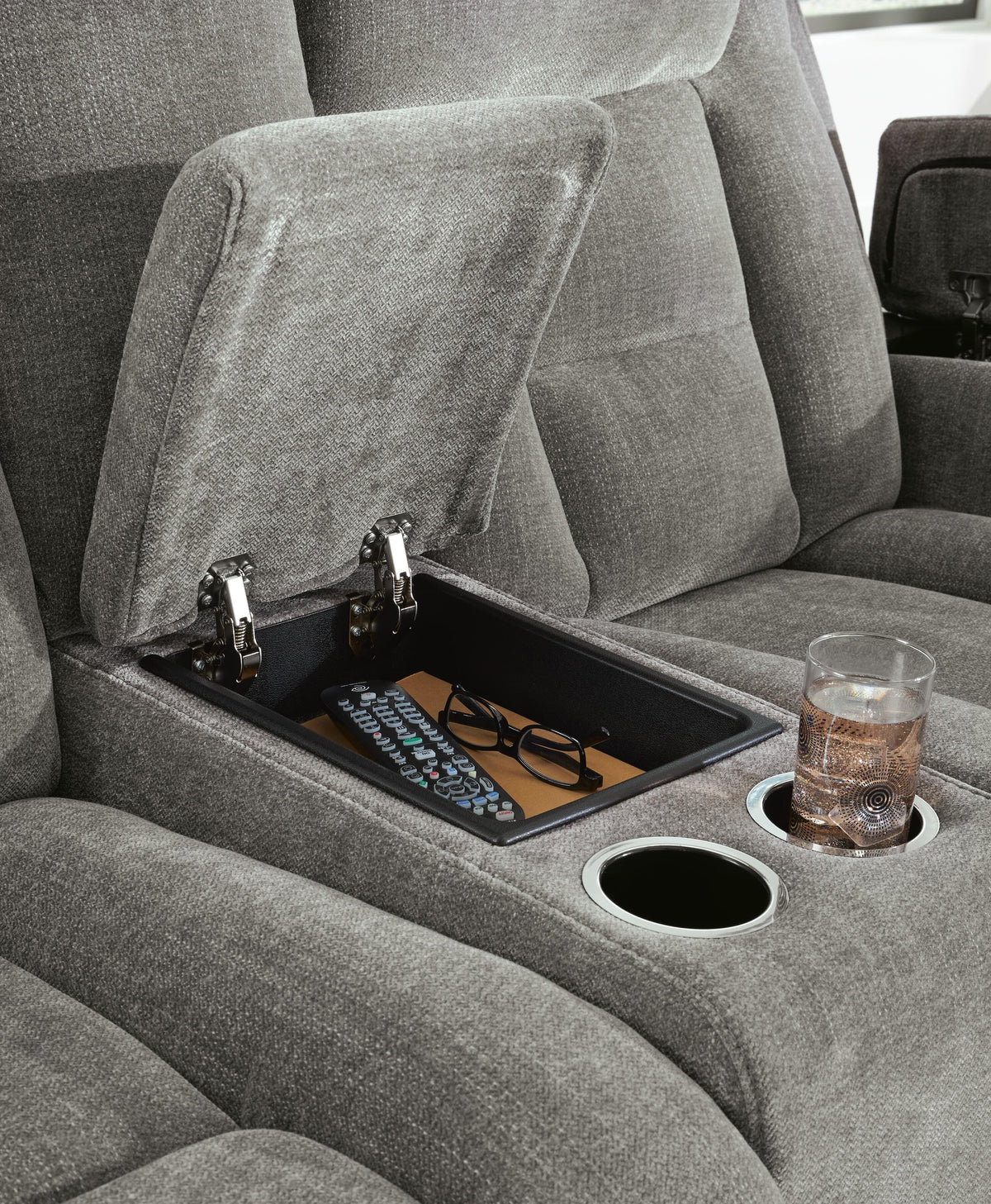 Mixed Motion Loveseat