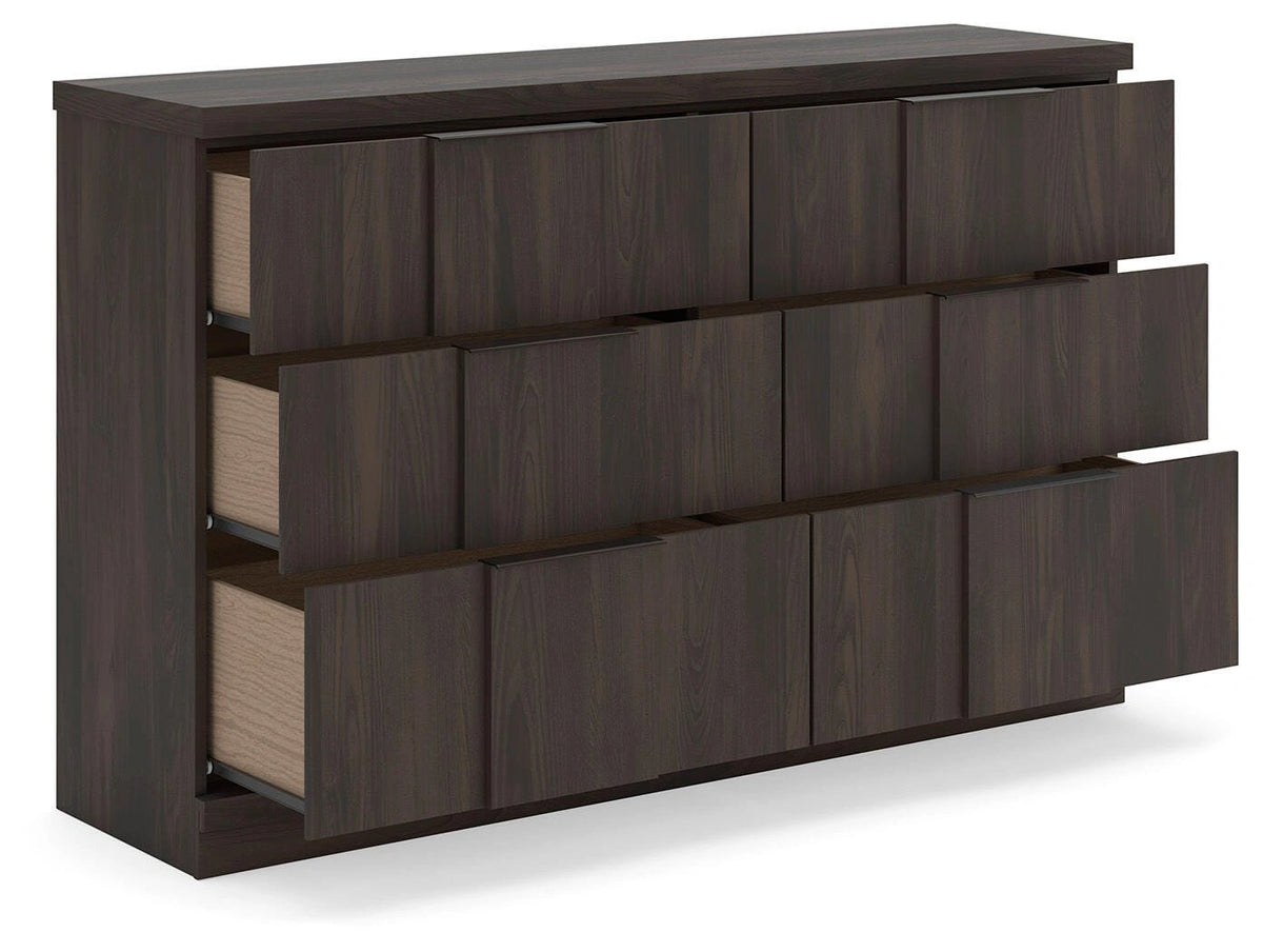 Shaehartin Dresser