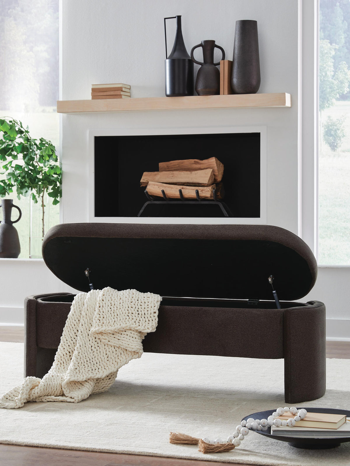 Vavuniya Storage Bench - Jack’s Furniture and More (Laredo, TX)