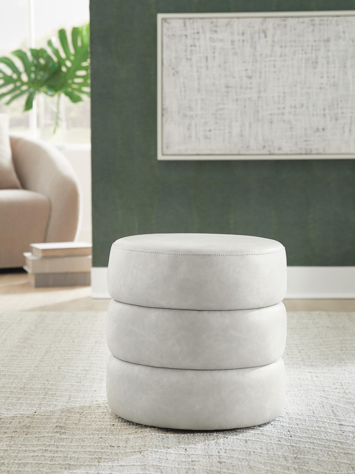 Ummi Swivel Accent Ottoman - Jack’s Furniture and More (Laredo, TX)