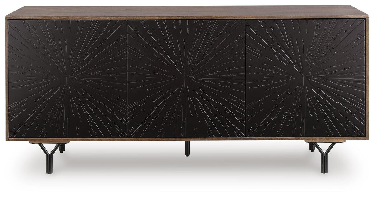 Lavinmont Accent Cabinet - Jack’s Furniture and More (Laredo, TX)