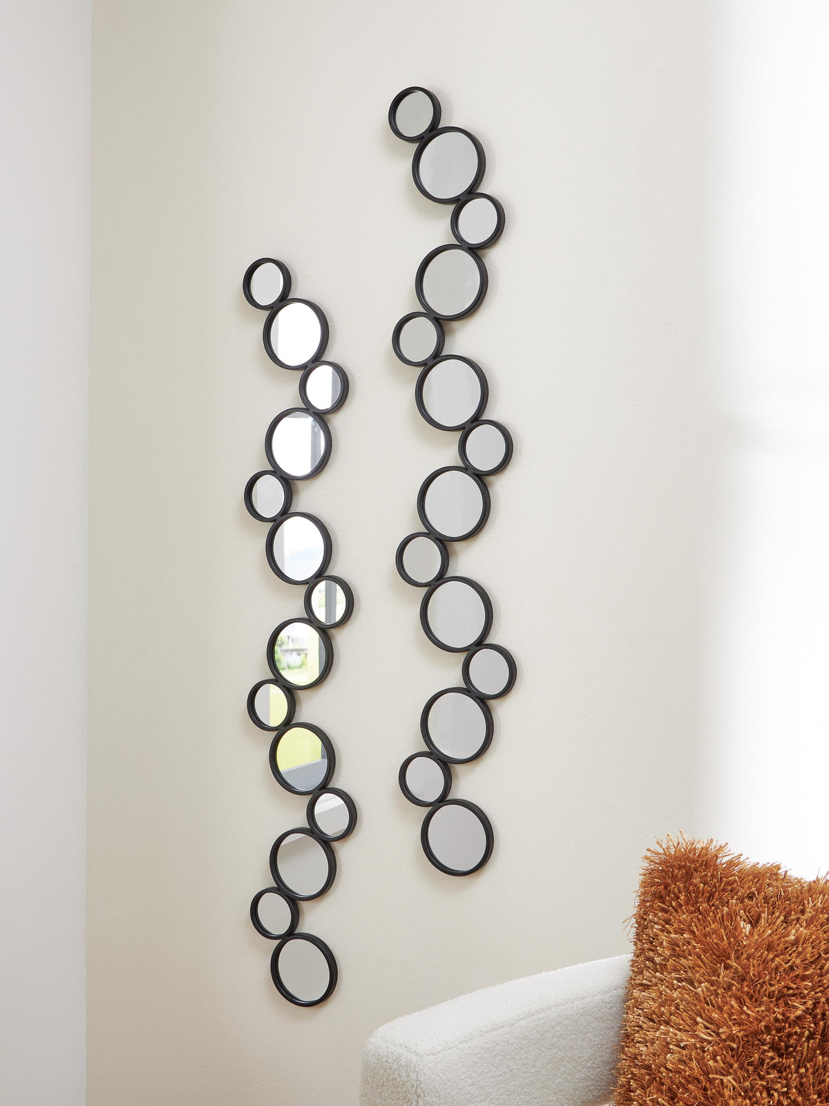 Vinler Accent Mirror Set (Set of 2) - Jack’s Furniture and More (Laredo, TX)