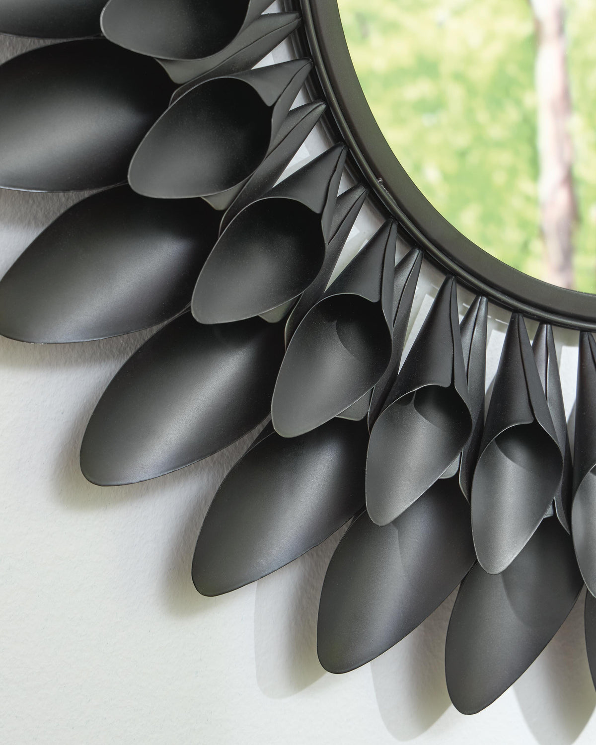 Ryenmour Accent Mirror - Jack’s Furniture and More (Laredo, TX)