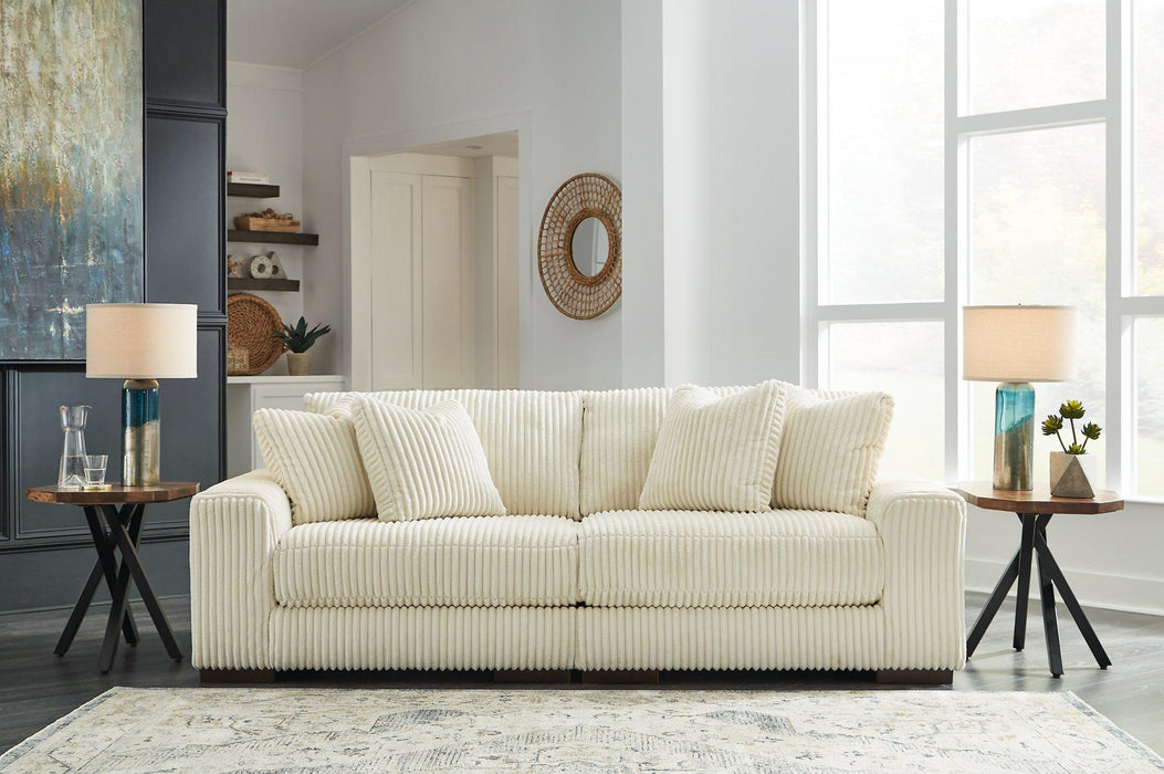 Lindyn Sectional Sofa - Jack’s Furniture and More (Laredo, TX)