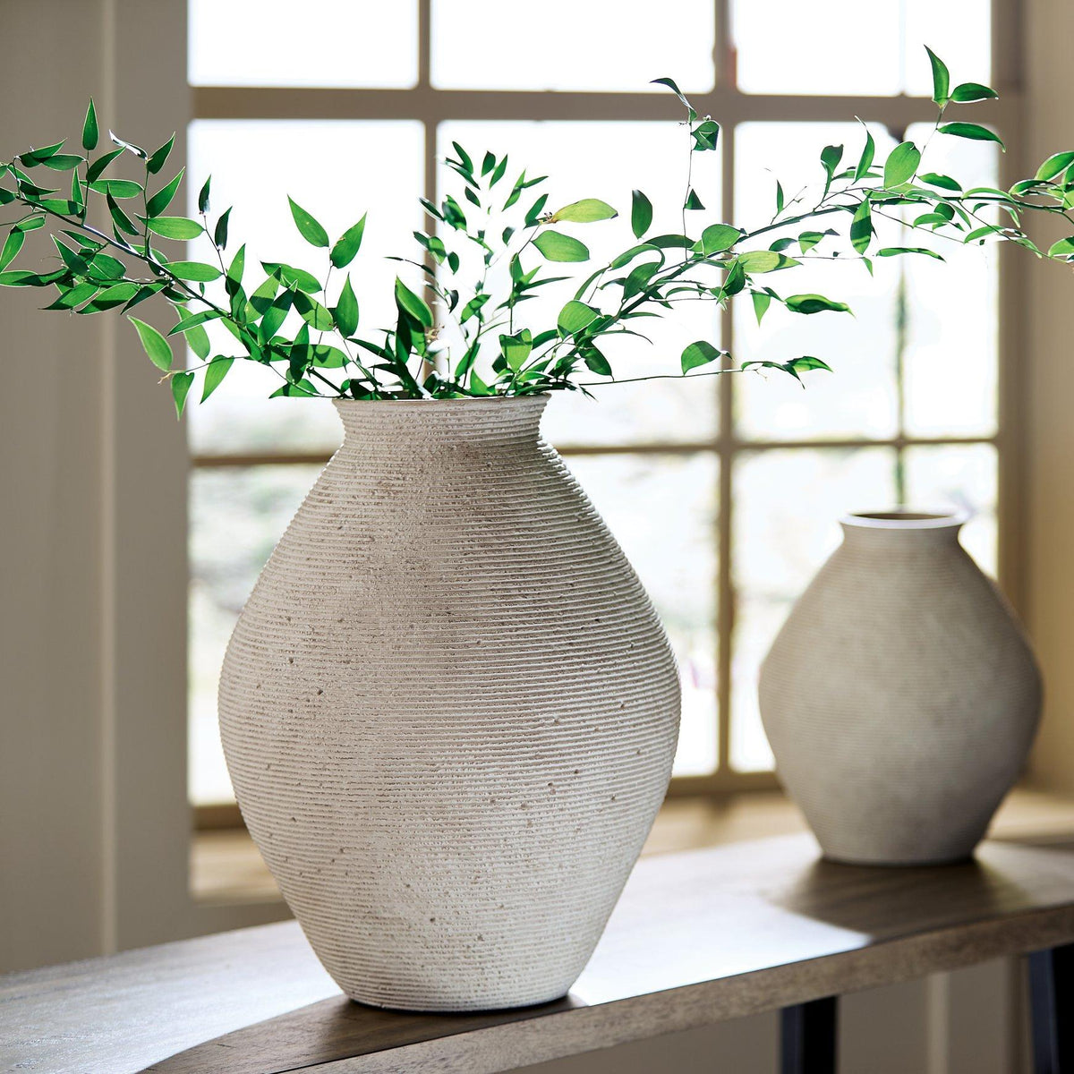 Hannela Vase - Jack’s Furniture and More (Laredo, TX)