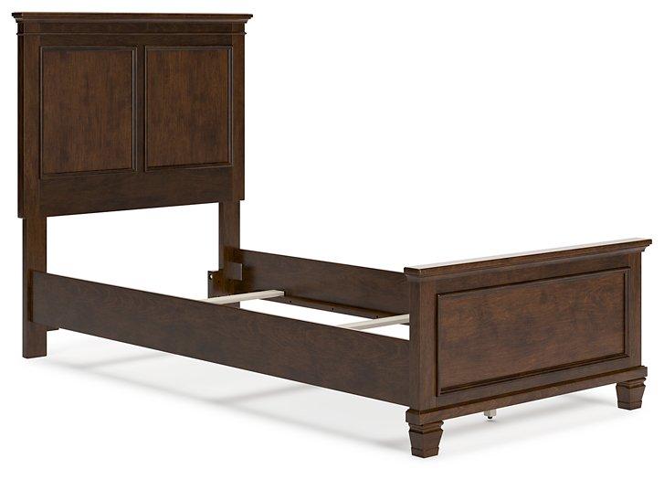 Danabrin Bed - Jack’s Furniture and More (Laredo, TX)
