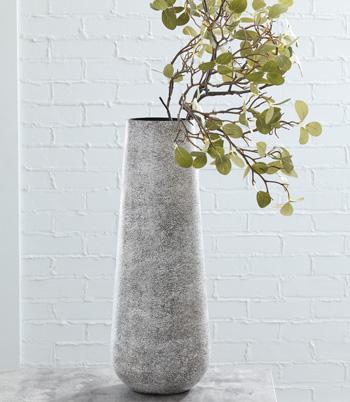 Fynn Vase - Jack’s Furniture and More (Laredo, TX)
