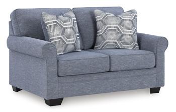 Carissa Manor Loveseat