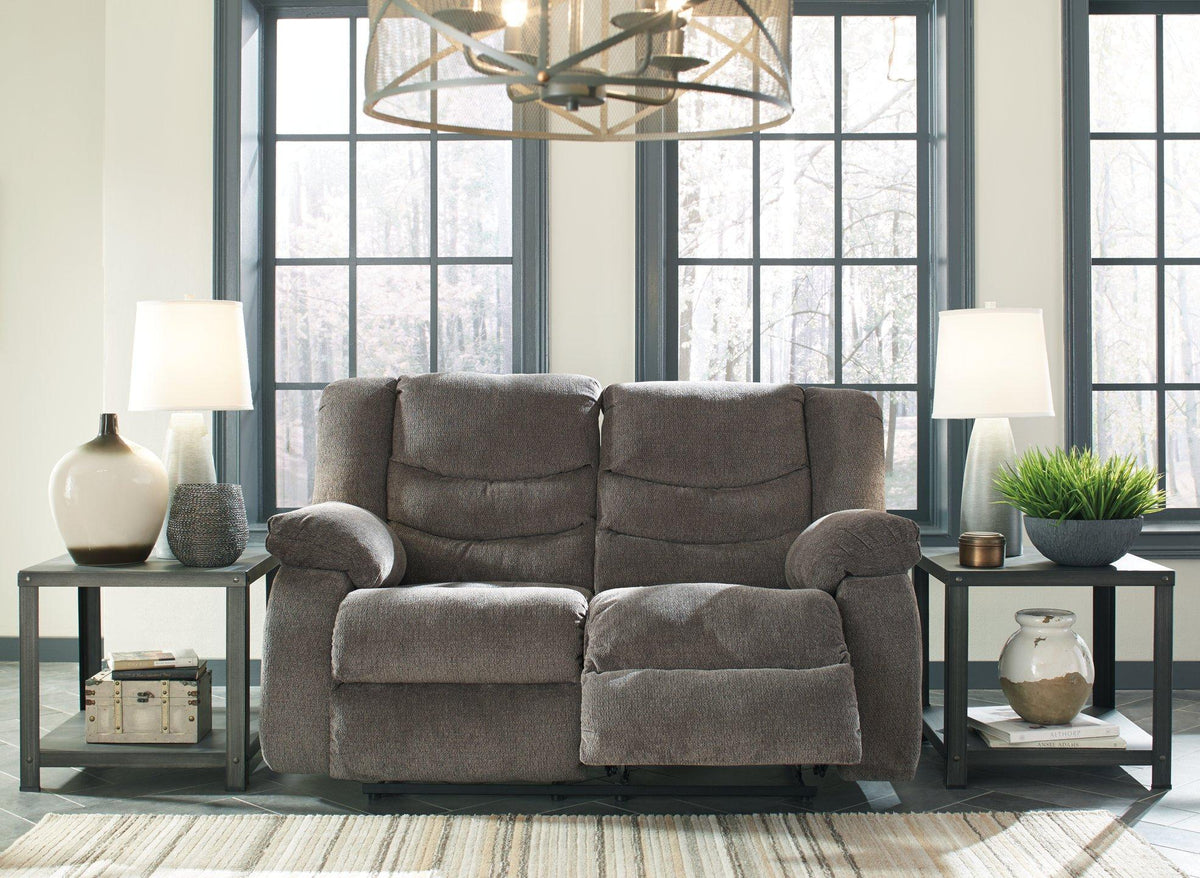 Tulen Reclining Loveseat - Jack’s Furniture and More (Laredo, TX)