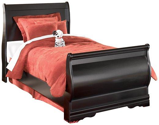 Huey Vineyard Bedroom Set - Jack’s Furniture and More (Laredo, TX)