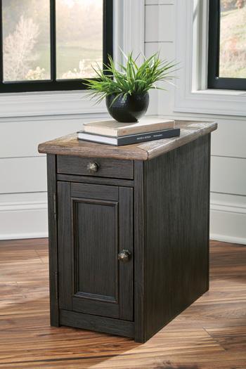Tyler Creek End Table Set - Jack’s Furniture and More (Laredo, TX)