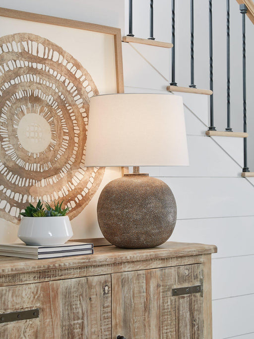 Neavesboro Lamp Set - Jack’s Furniture and More (Laredo, TX)