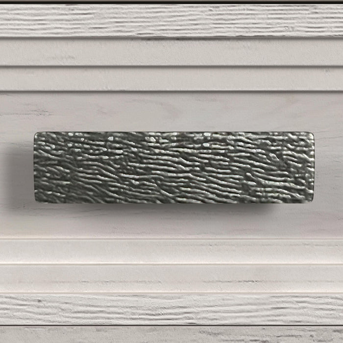 Avalanche 8-Drawer Dresser in Antique White - Jack’s Furniture and More (Laredo, TX)