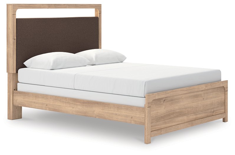 Kinlanni Upholstered Bed - Jack’s Furniture and More (Laredo, TX)