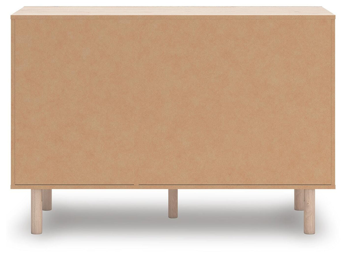 Arloster Dresser