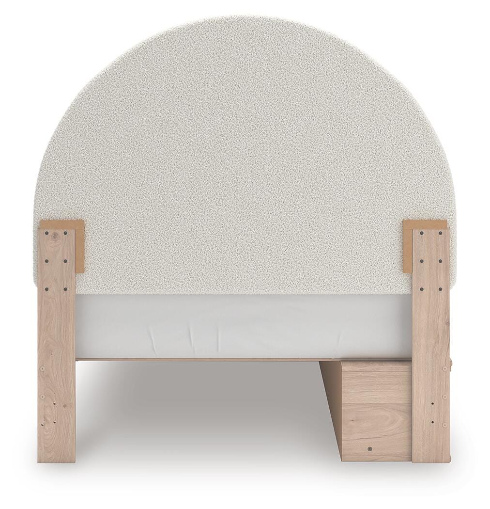 Arloster Upholstered Bed