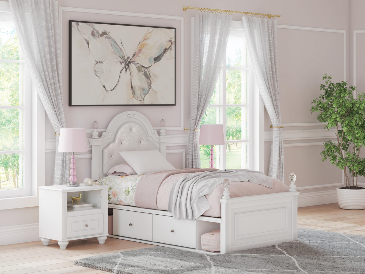 Kozlani Upholstered Bed - Jack’s Furniture and More (Laredo, TX)