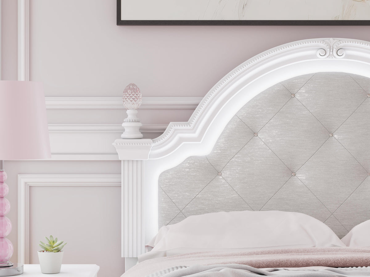 Kozlani Upholstered Bed - Jack’s Furniture and More (Laredo, TX)