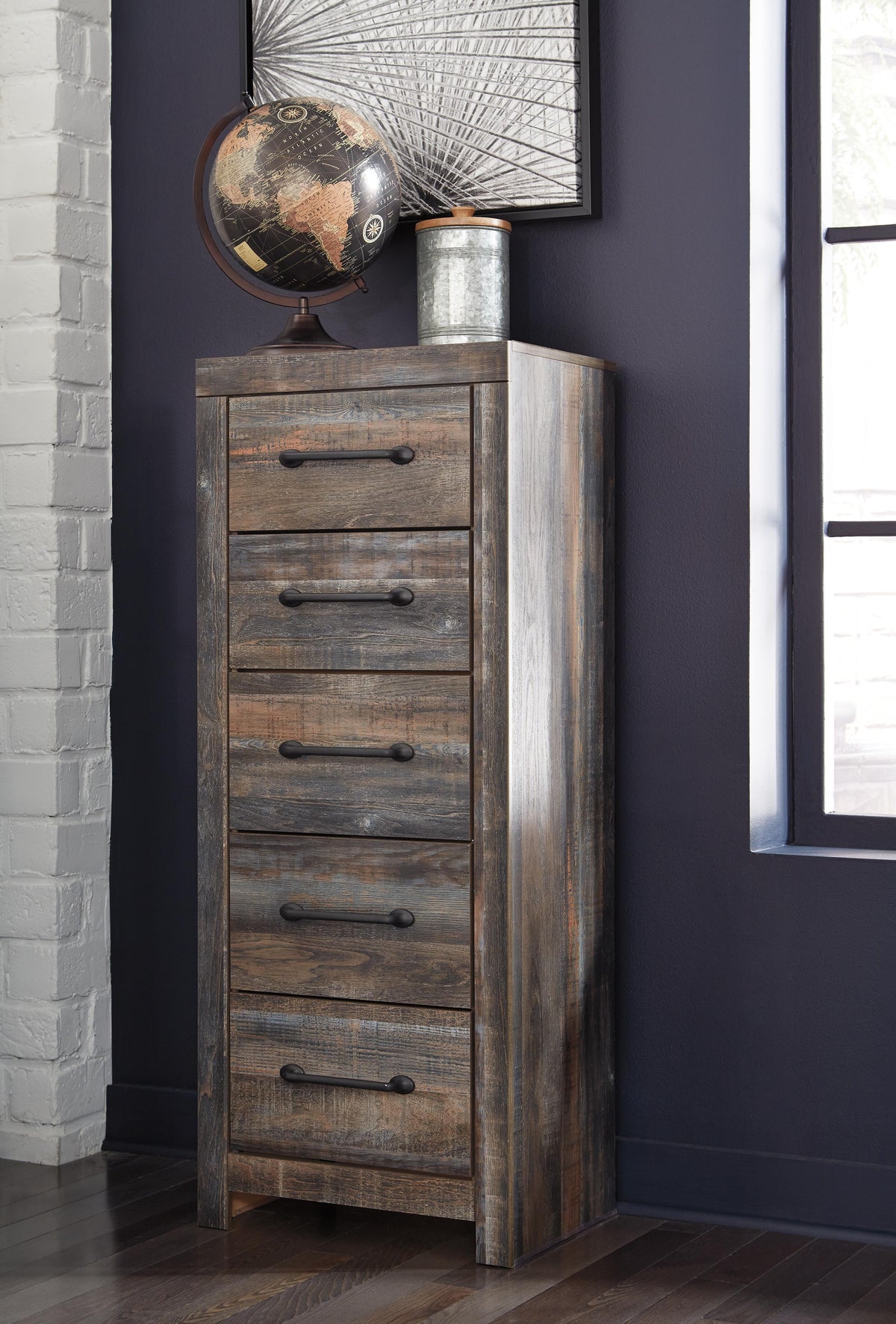 Drystan Narrow Chest - Jack’s Furniture and More (Laredo, TX)