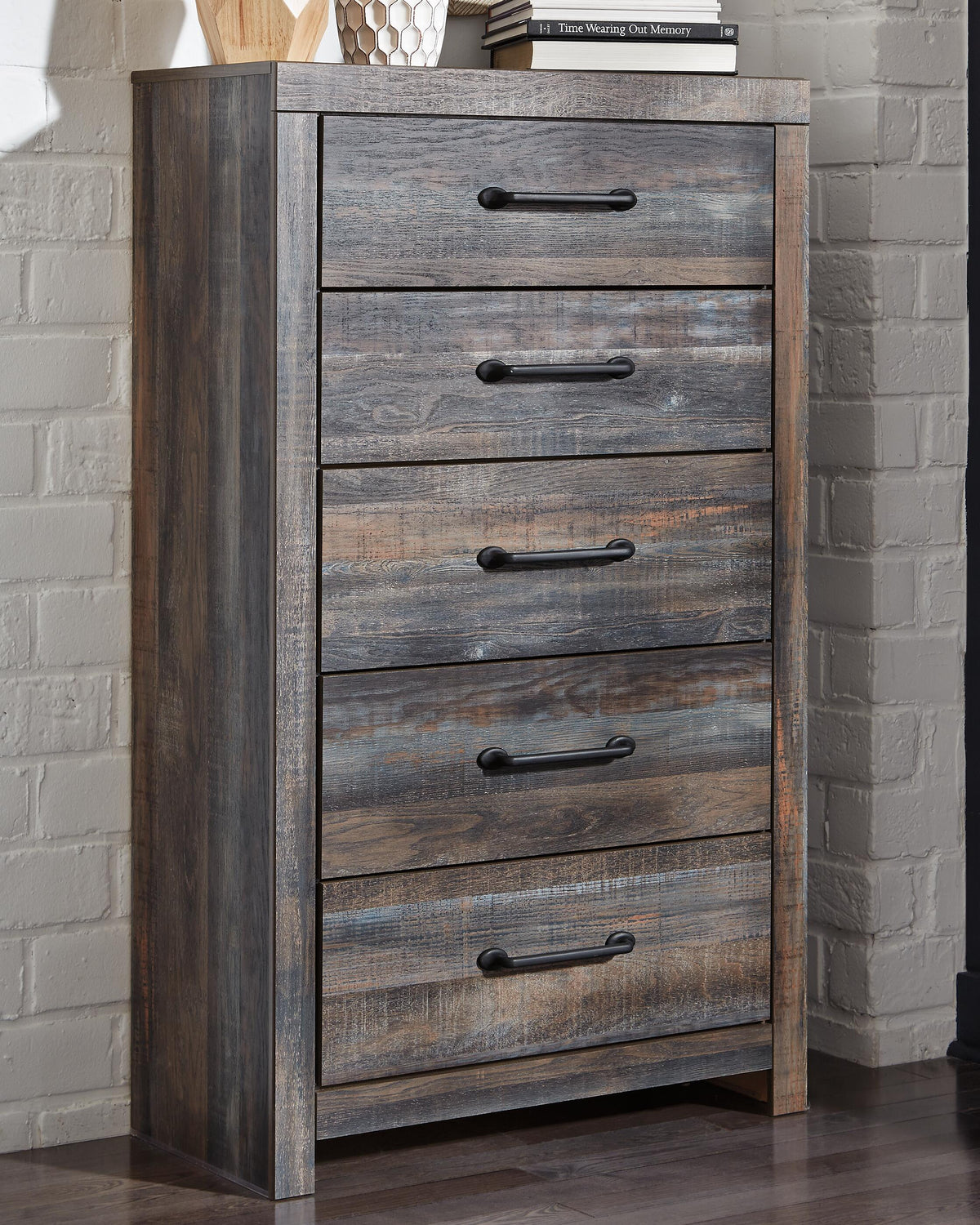 Drystan Chest of Drawers - Jack’s Furniture and More (Laredo, TX)