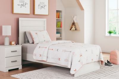 Stelsie Bed - Jack’s Furniture and More (Laredo, TX)