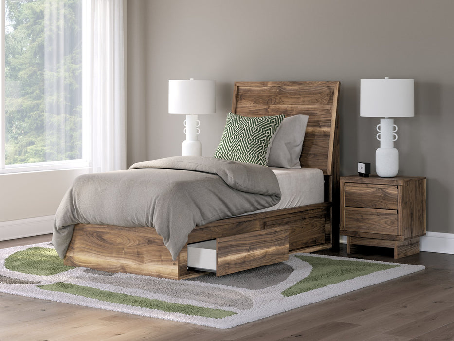 Chirason Bed - Jack’s Furniture and More (Laredo, TX)