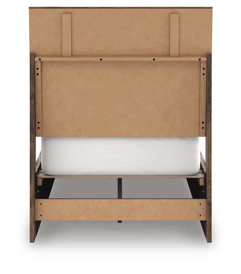 Chirason Bed - Jack’s Furniture and More (Laredo, TX)