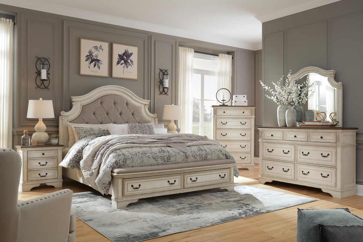 Realyn Bedroom Set - Jack’s Furniture and More (Laredo, TX)