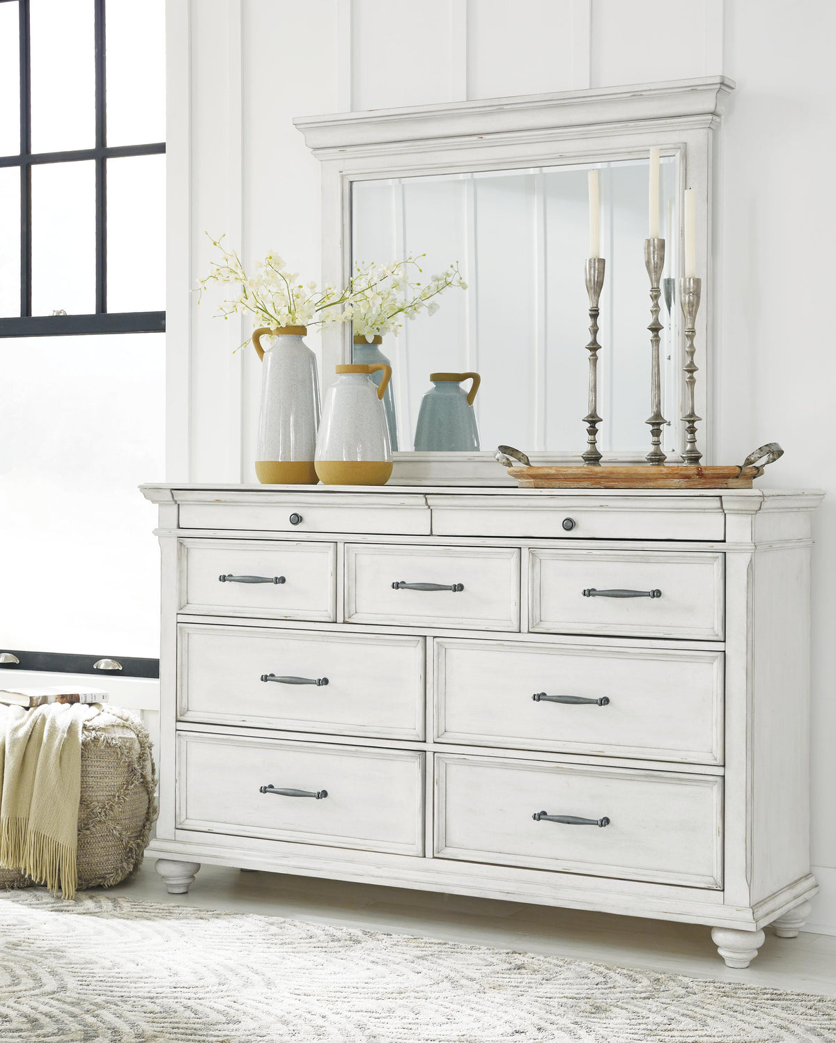 Kanwyn Dresser and Mirror - Jack’s Furniture and More (Laredo, TX)
