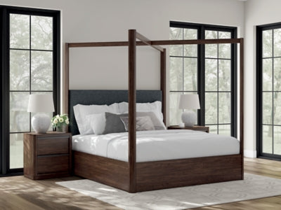 Dilenno Bed - Jack’s Furniture and More (Laredo, TX)